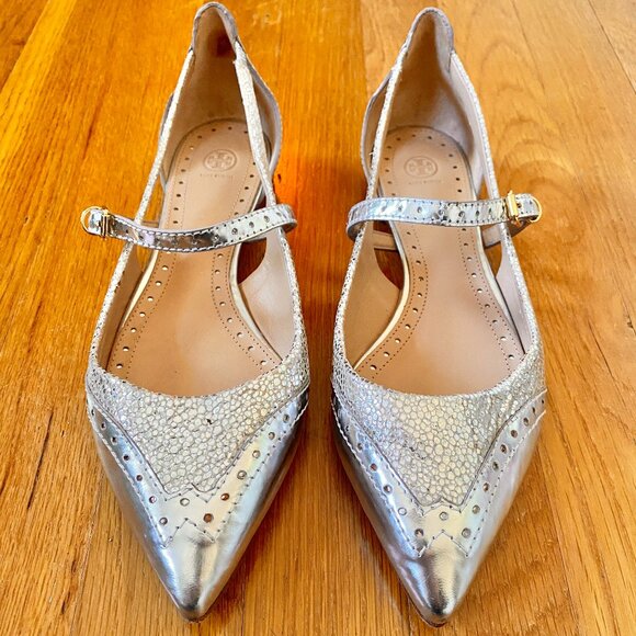 Tory Burch Bernadette Silver Pointed Toe Flats - Picture 2 of 6